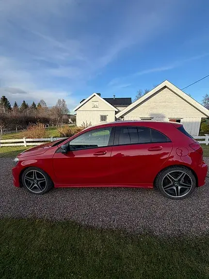 Mercedes-Benz A 200 D 2012 photo 4