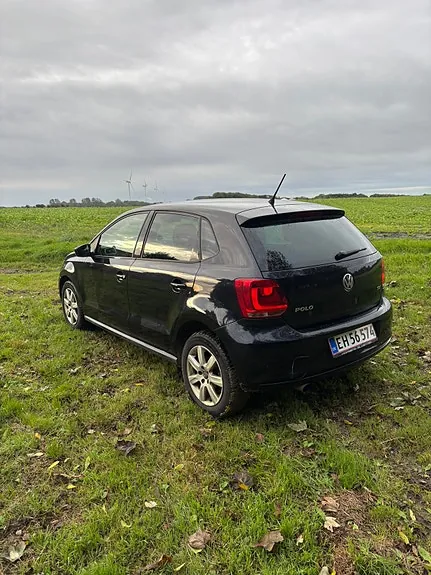 Volkswagen Polo 2011 photo 3