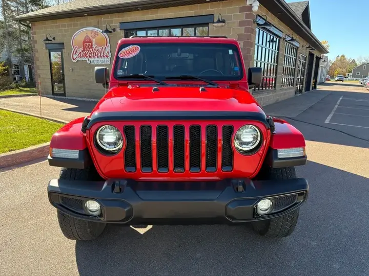 Jeep Wrangler 2022 photo 2