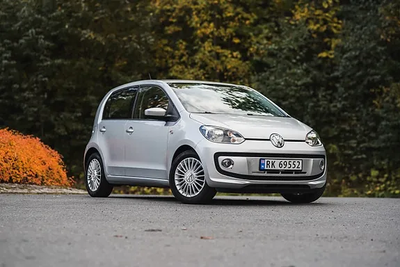 Volkswagen Up 2014 photo 4