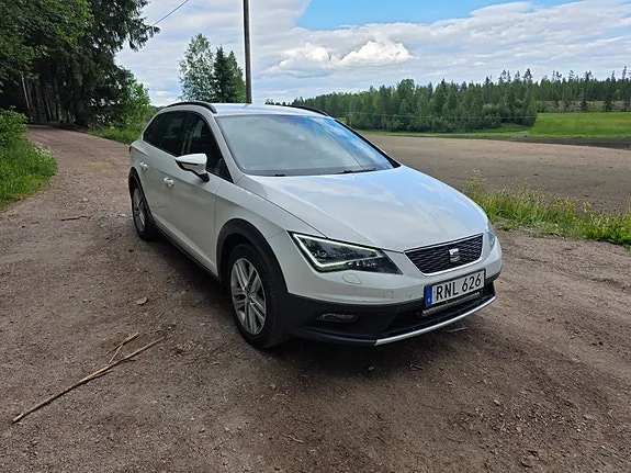 Seat Leon 2016 photo 4