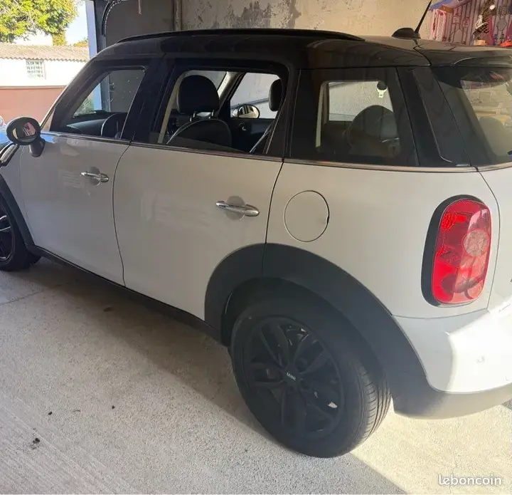 Mini Countryman 2014 photo 2