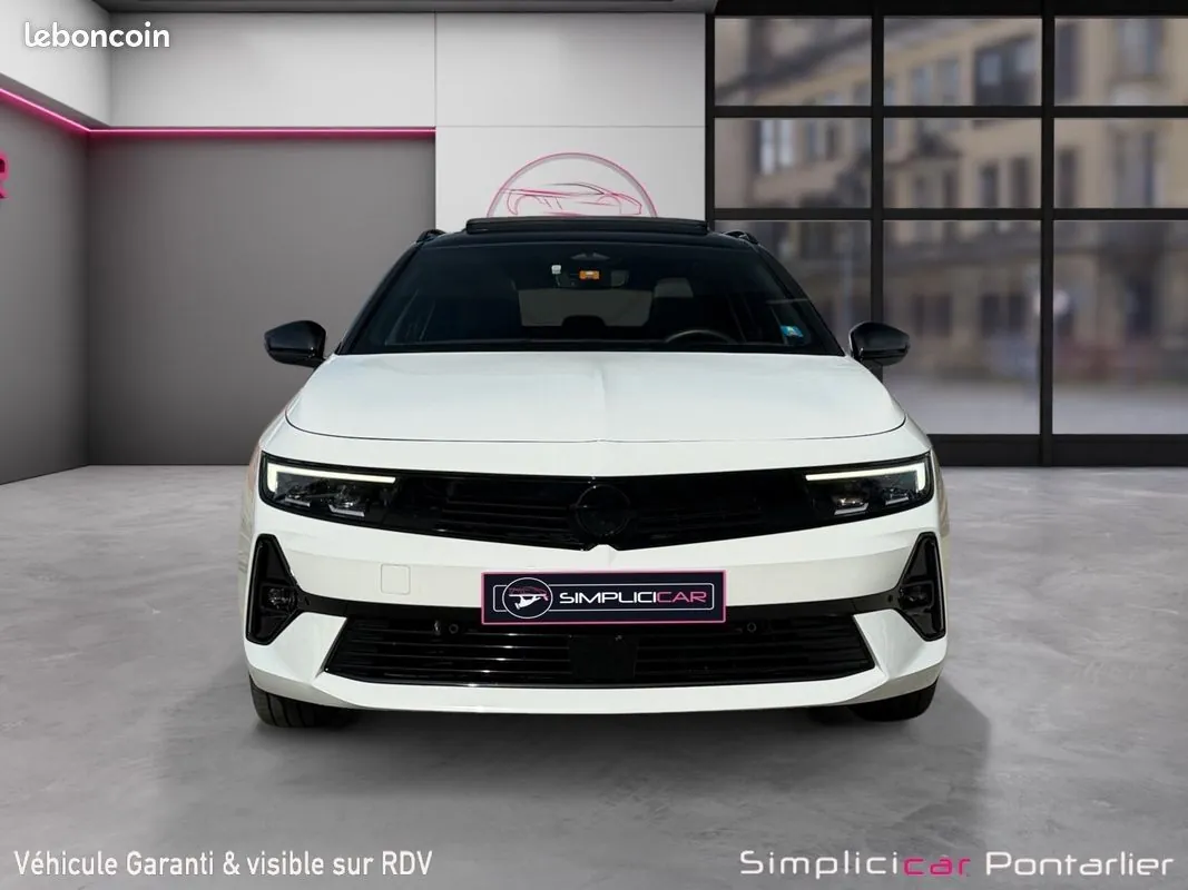 Opel Astra 2024 photo 4