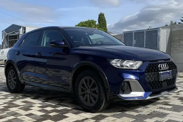 Audi A1 2024 photo 3
