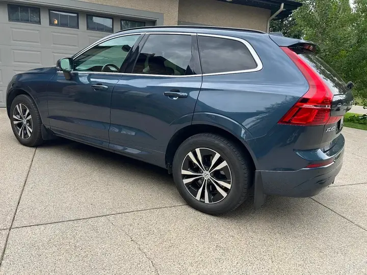 Volvo Xc60 2023 photo 4