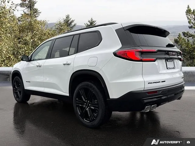 GMC Acadia 2026 photo 3
