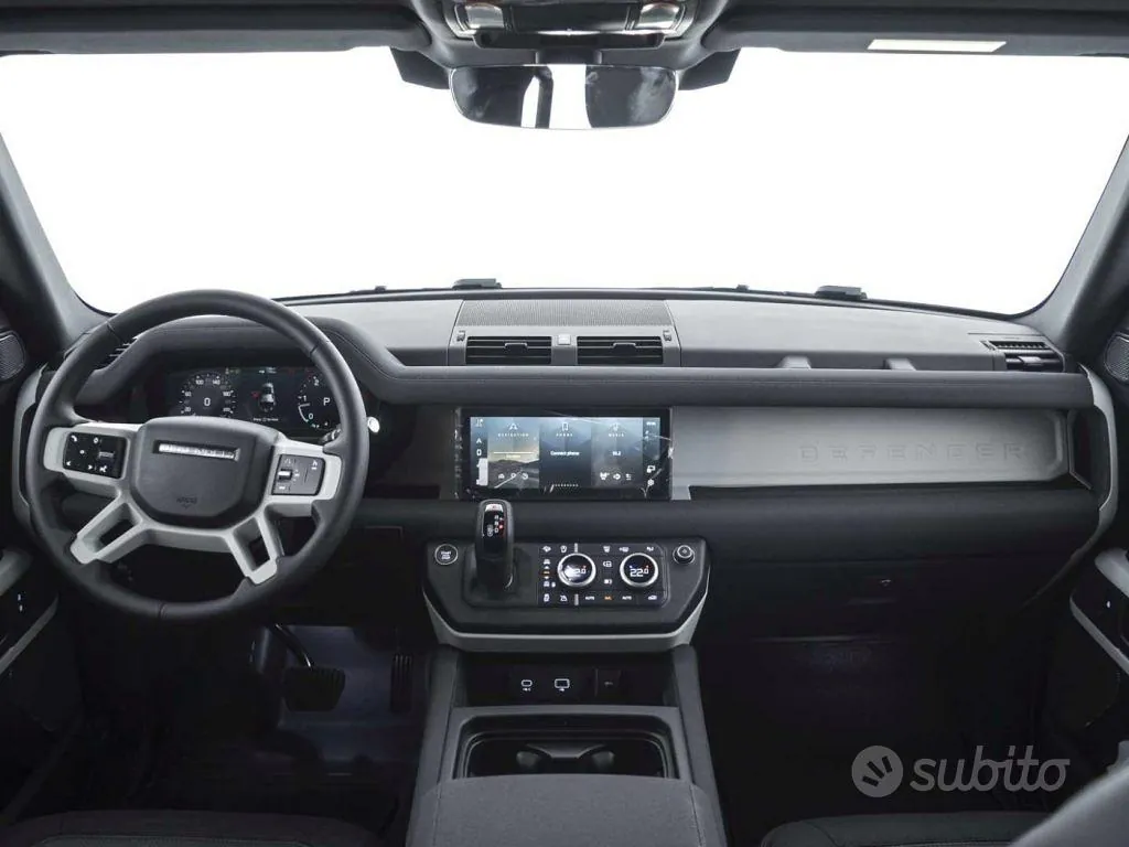 Land Rover Defender 2026 photo 4