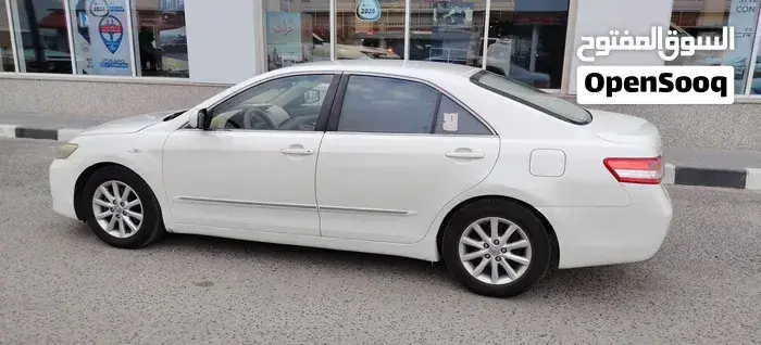 Toyota Camry 2010 photo 2