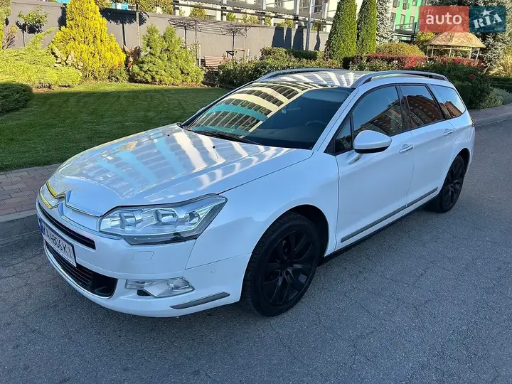 Citroen C5 2012 photo 3