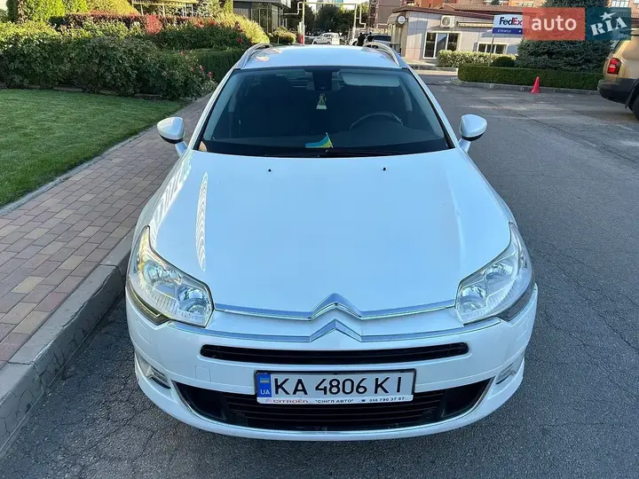 Citroen C5 2012 photo 4