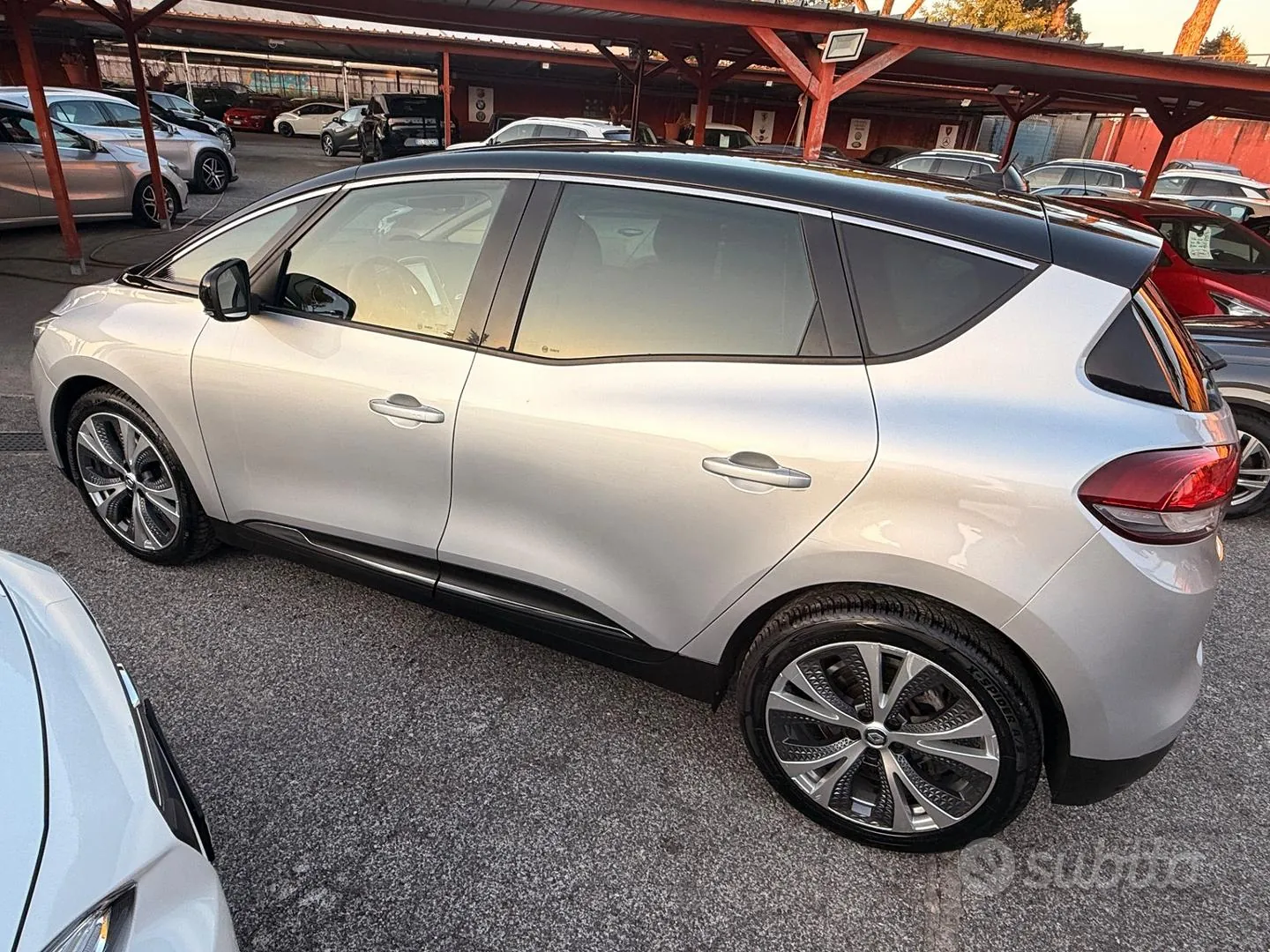 Renault Scenic 2016 photo 4
