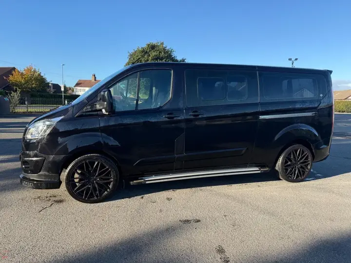 Ford Tourneo Custom 2015 photo 3