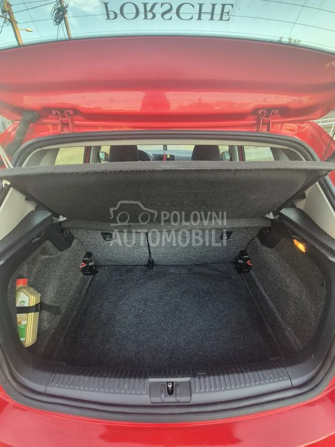 Volkswagen Polo 2011 photo 5