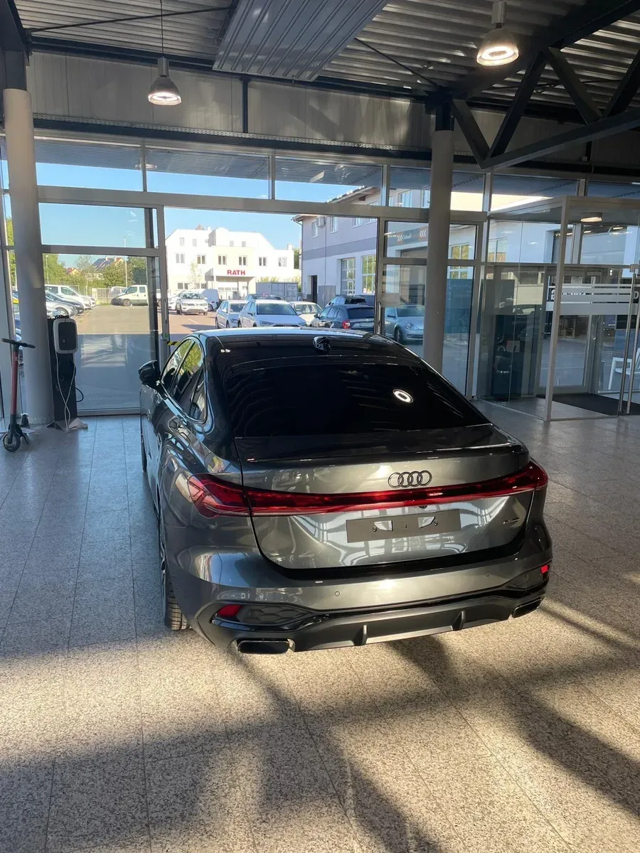 Audi A5 2025 photo 3