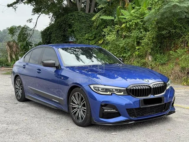 BMW 330I
