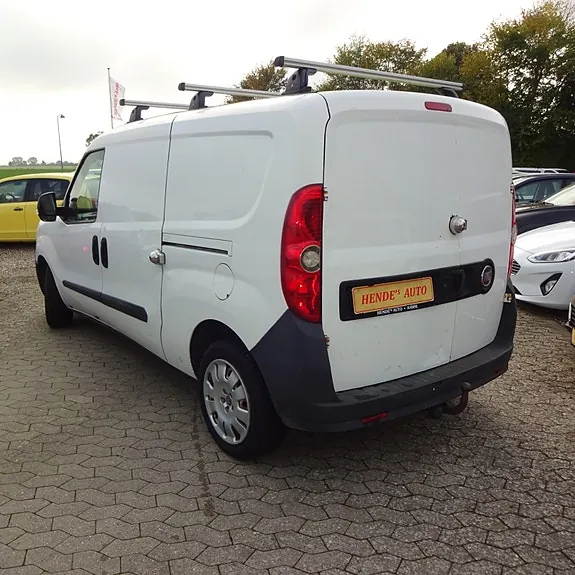 Fiat Doblò Cargo 2010 photo 4