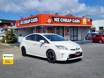 Toyota Prius 2013 photo 2