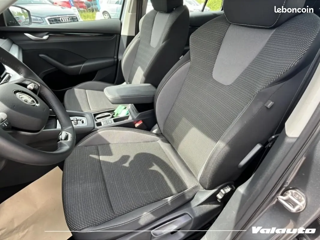 Skoda Octavia 2024 photo 5