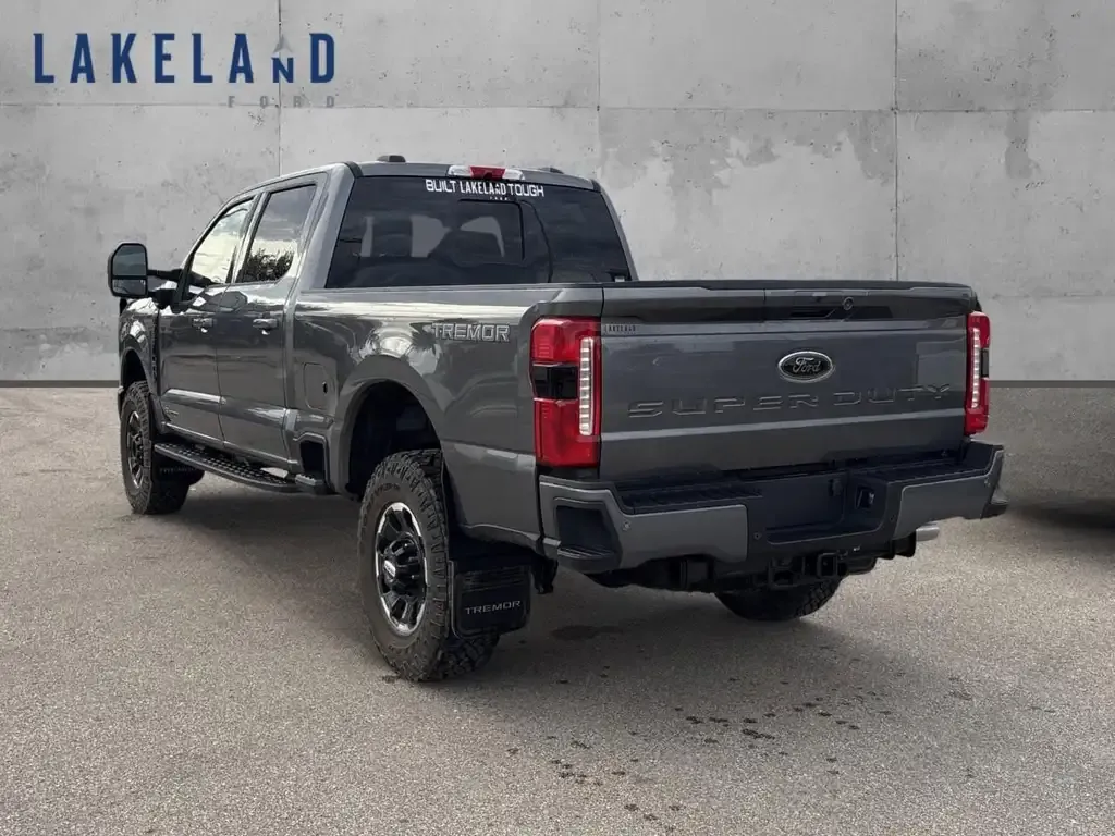 Ford F350 2026 photo 5