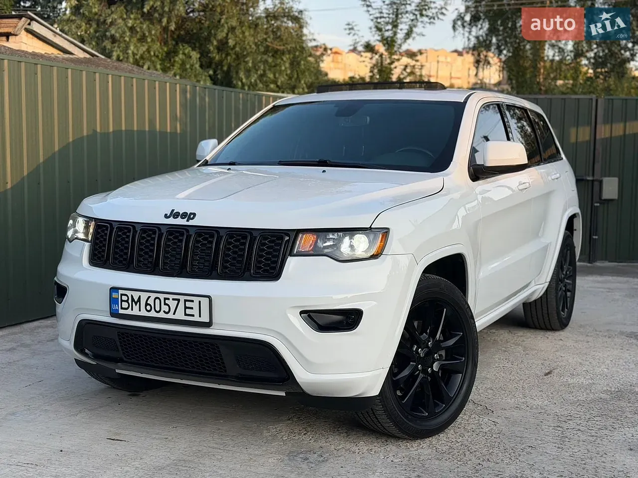 Jeep Grand Cherokee 2019 photo 2