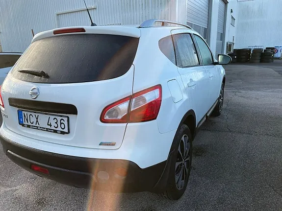 Nissan Qashqai 2012 photo 3