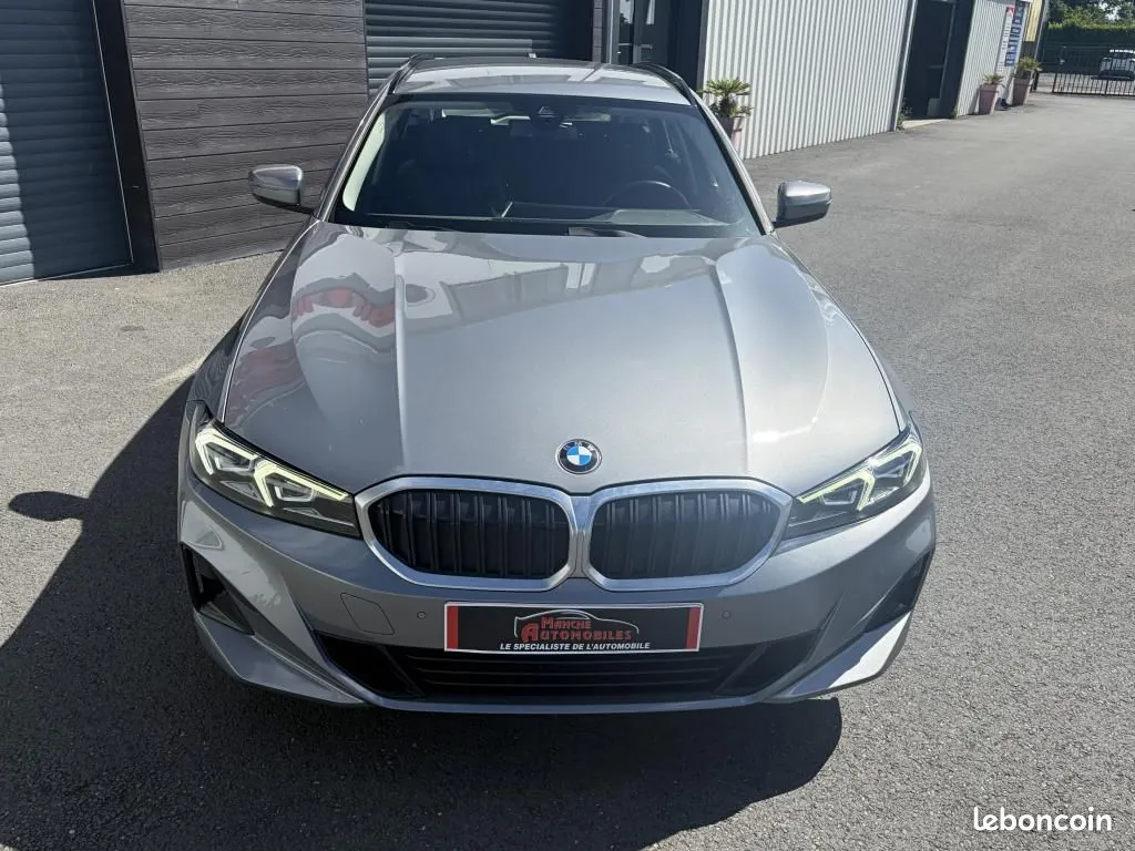 BMW Série 3 2024 photo 2