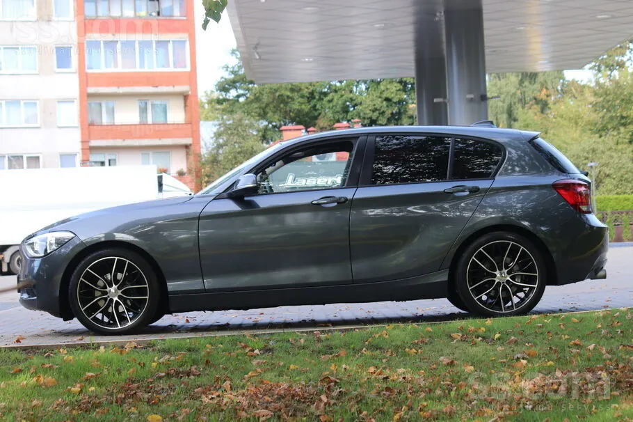BMW 118 2012 photo 5