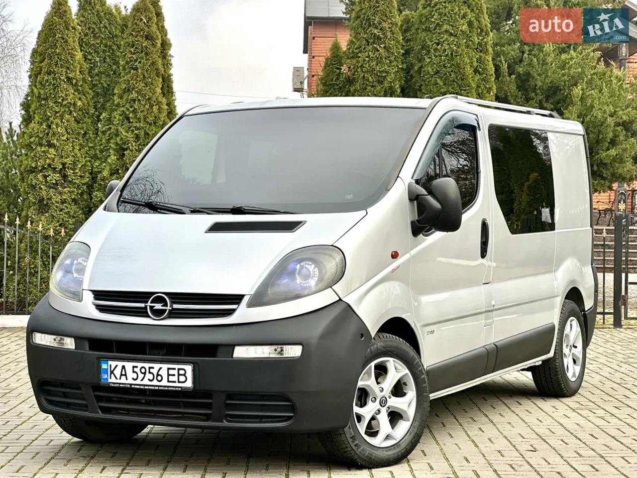 Opel Vivaro 2003 photo 3