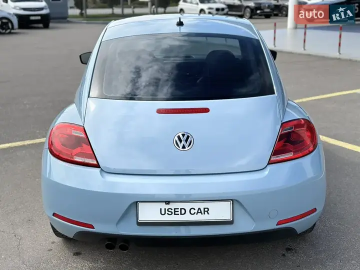 Volkswagen Beetle 2015 photo 4