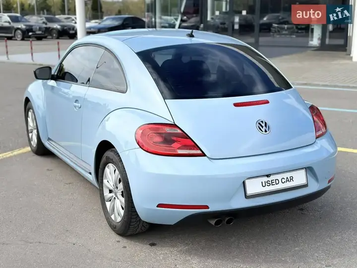 Volkswagen Beetle 2015 photo 5