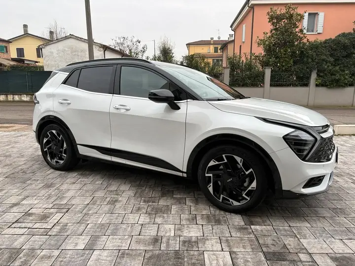Kia Sportage 2023 photo 2