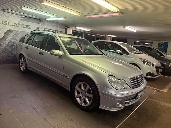 Mercedes-Benz C180