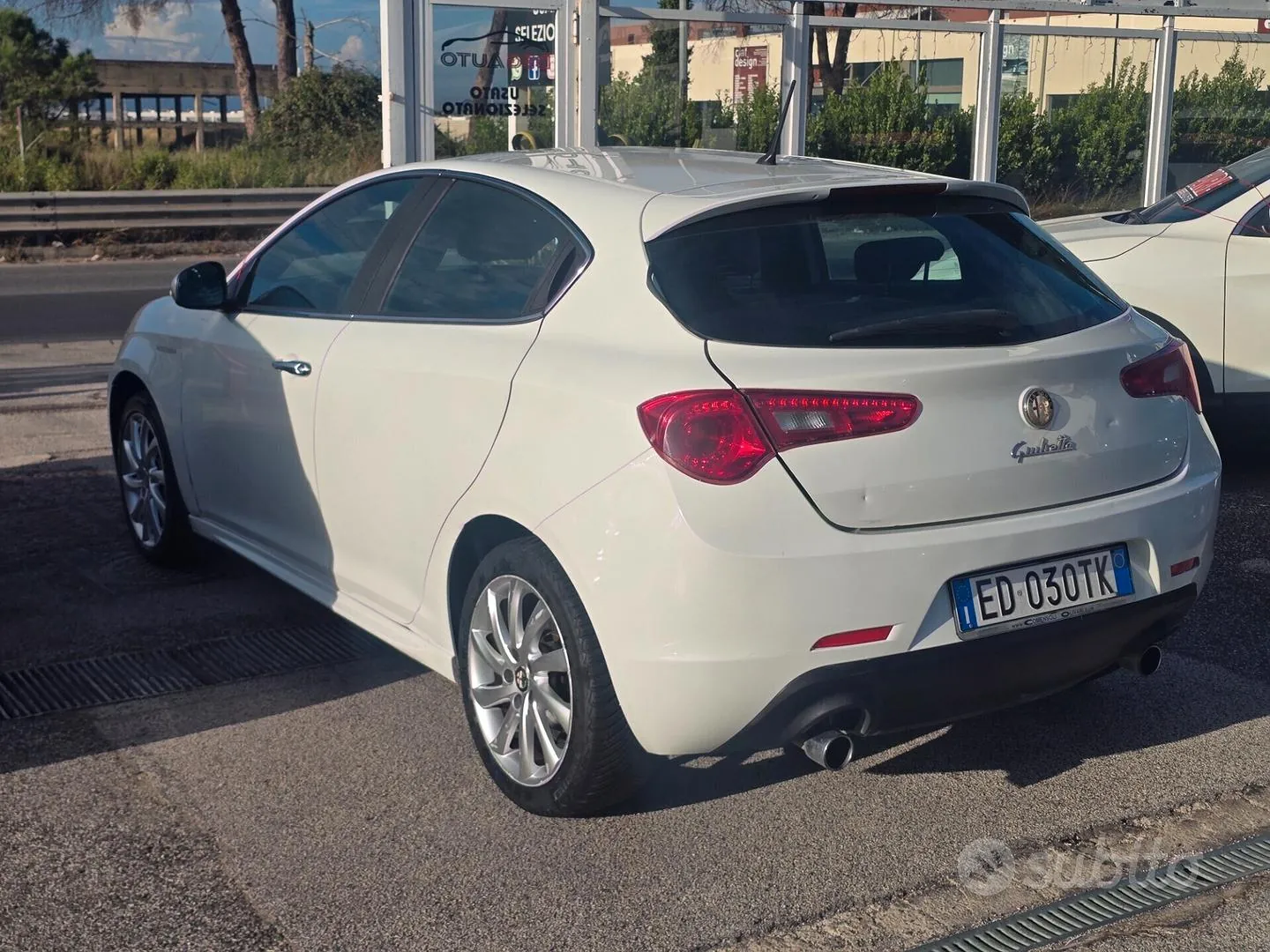 Alfa Romeo Giulietta 2011 photo 4