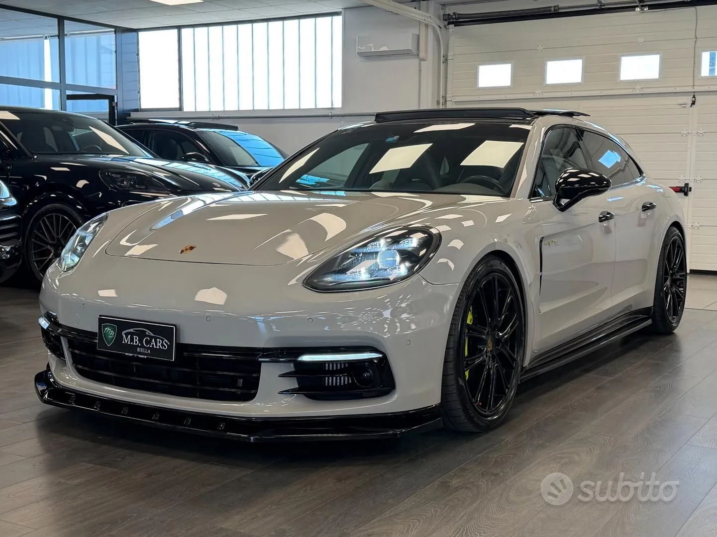 Porsche Panamera 2019 photo 3