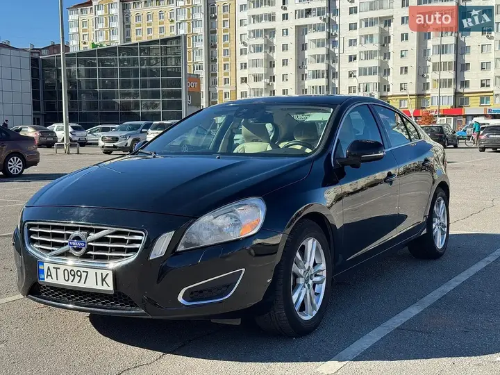 Volvo S60 2012 photo 5