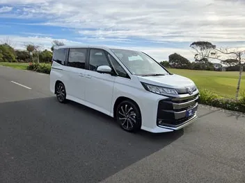 Toyota Noah 2026 photo 2