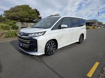 Toyota Noah 2026 photo 4