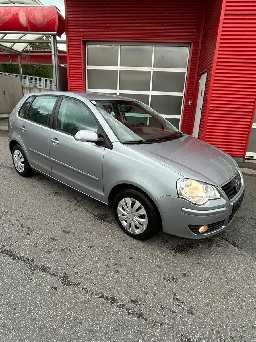 Volkswagen Polo 2006 photo 3