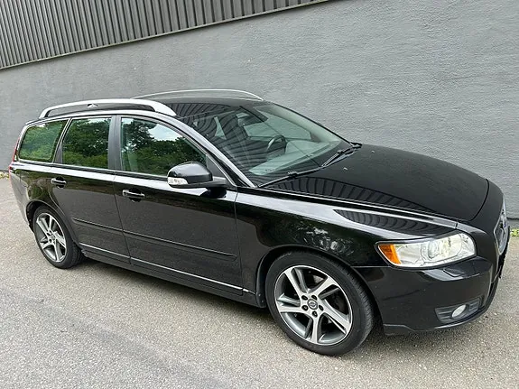 Volvo V50 2012 photo 4
