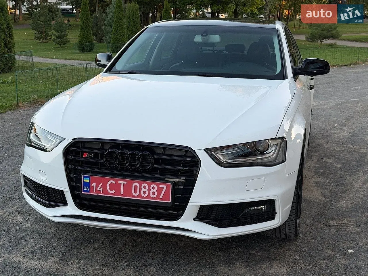 Audi A4 2016 photo 4