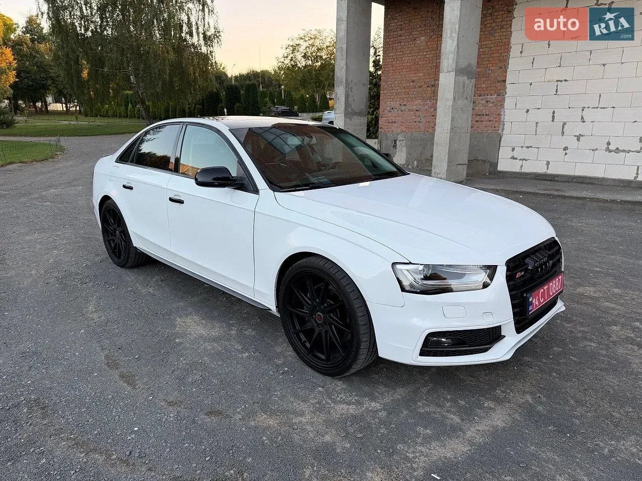 Audi A4 2016 photo 3