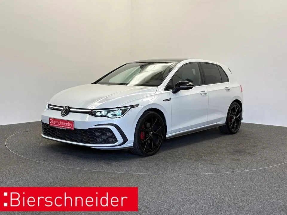 Volkswagen Golf 8