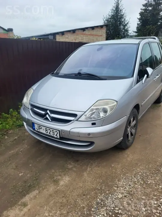 Citroen C8 2005 photo 2