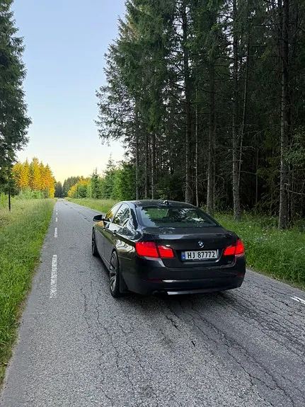 BMW 520D 2010 photo 2