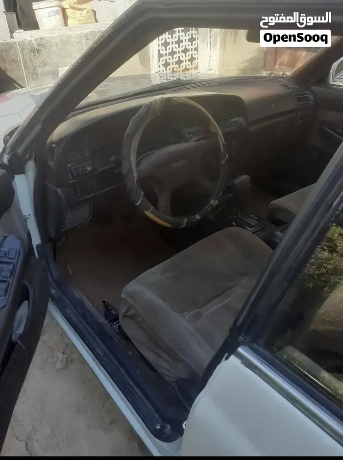 Toyota Crown 1991 photo 5