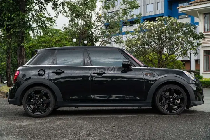 Mini Cooper S 2023 photo 4