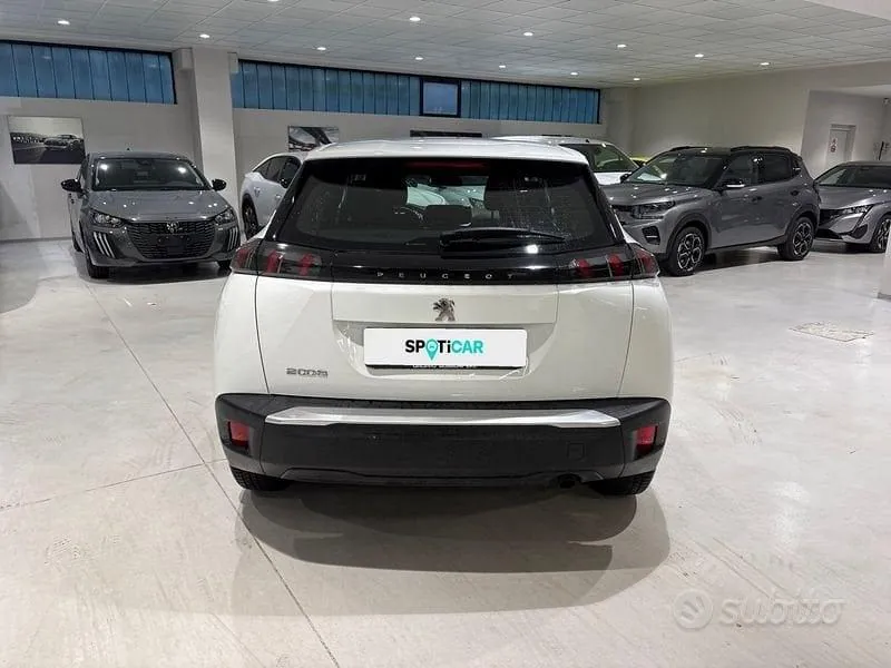 Peugeot 2008 2020 photo 4