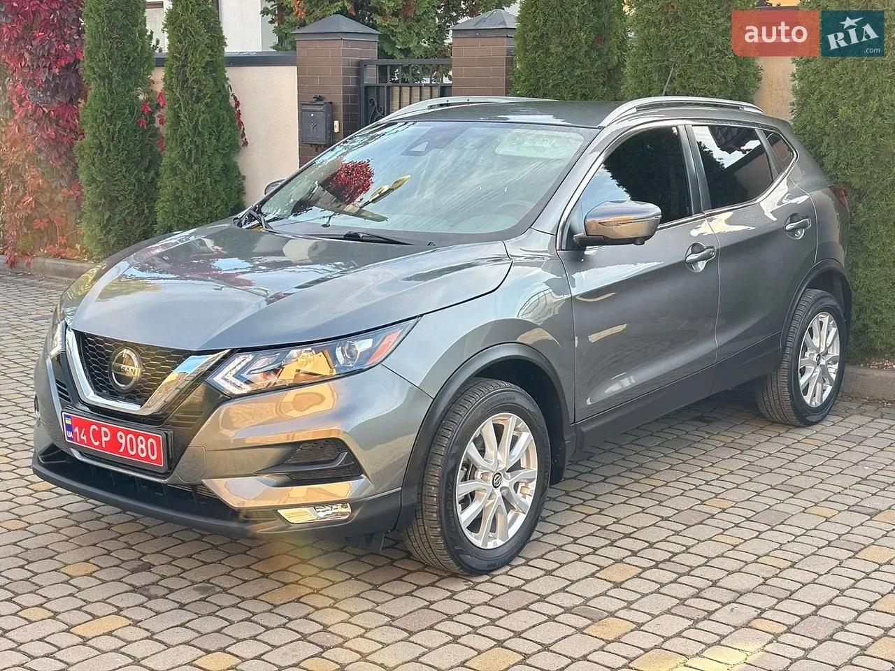 Nissan Rogue Sport 2020 photo 2