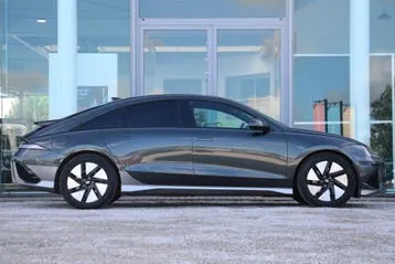 Hyundai Ioniq 6 2023 photo 2