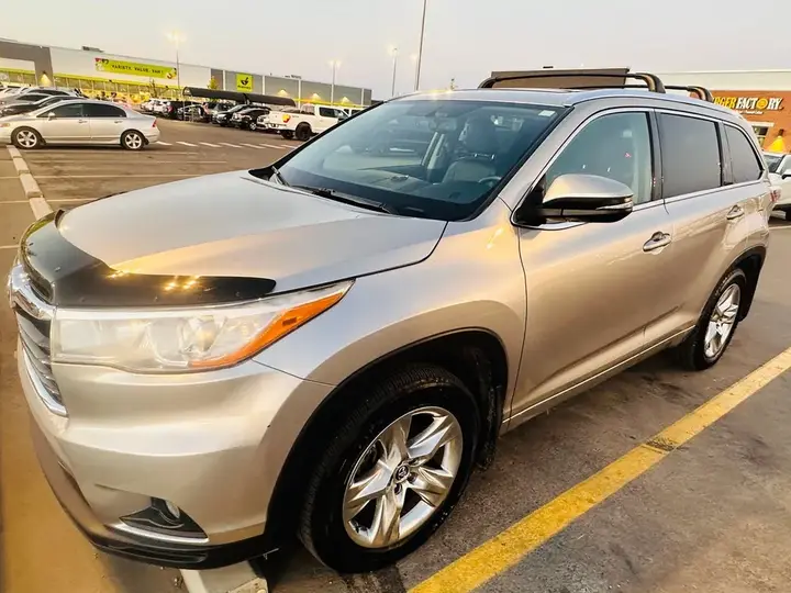 Toyota Highlander 2016 photo 3